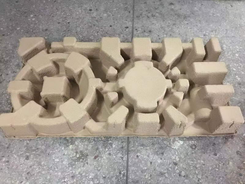 黄色纸托